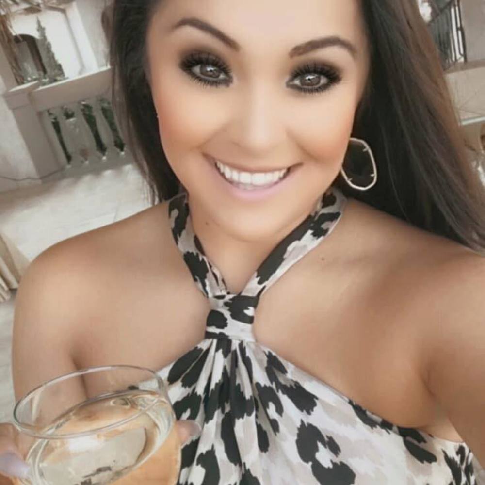 Meet your Posher, Jessica